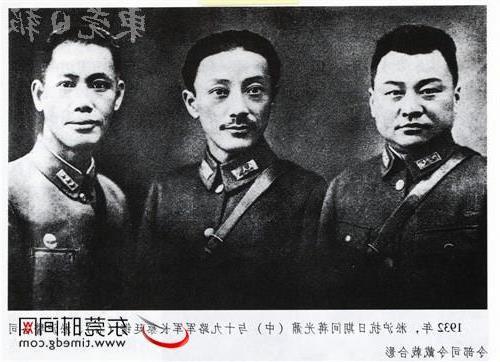 蒋光鼐与蔡廷锴的结局 蔡廷锴与蒋光鼐谁才是十九路军的总指挥?