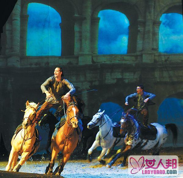 《舞马》首演迎来一片惊叹 张国立表示北京的观众有福了