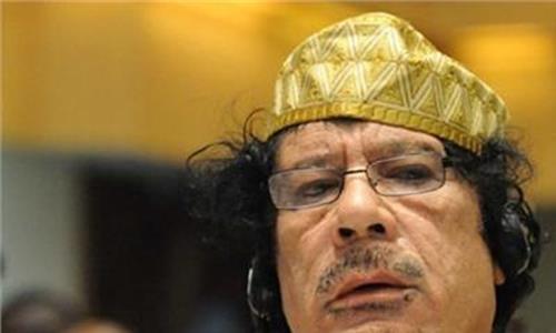 卡扎菲死亡照片 卡扎菲家人的奢侈生活 女儿一张床值上万美金