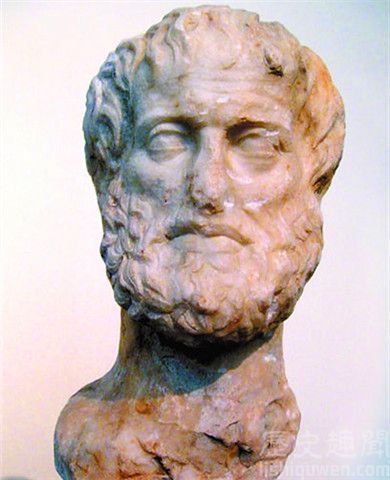 亚里士多德的地位如何