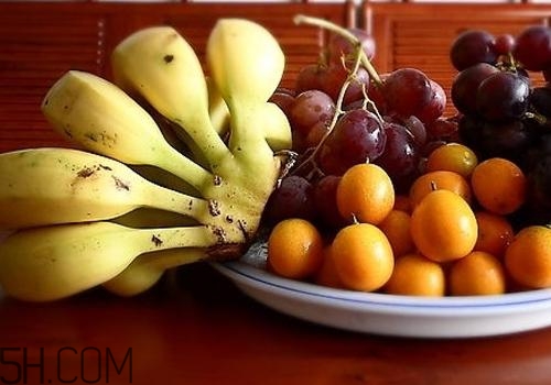 金桔可以和香蕉一起吃吗？金桔和香蕉一起吃的好处？