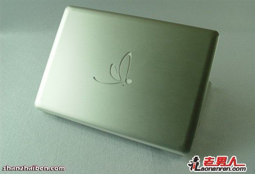 蜻蜓推出山寨版Macbook Pro 5月份上市【多图】