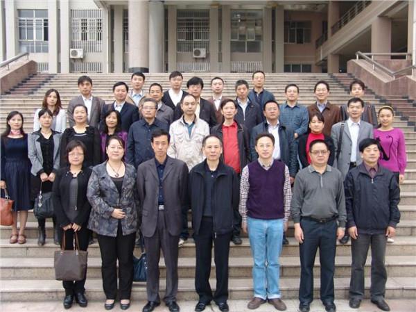 吕力武汉工程大学 武汉工程大学第一届人文社会科学学科发展论坛隆重举行