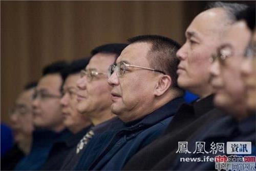 杭州领导干部参观监狱 王国平称看到熟人感触很深(组图)