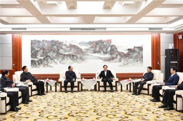 >罗梅西藏 王锦珍副会长会见西藏自治区人民政府主席助理罗梅一行
