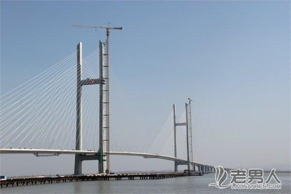 >日媒：横跨鸭绿江的新建越境大桥将于10月底完工何时开通未可知