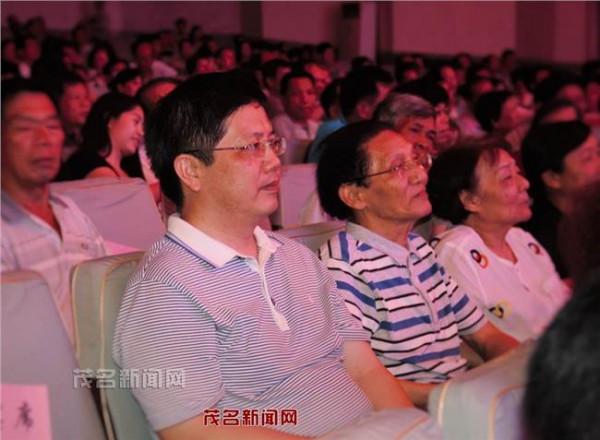 欧凯明2016年演出 “粤剧在周末”演出200场 名家献唱庆祝演唱会