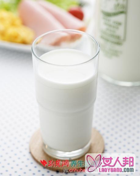 健康饮食之十种错误的牛奶喝法