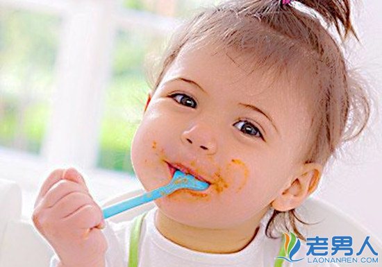 >宝宝食物中毒怎么办 教你正确应对食物中毒