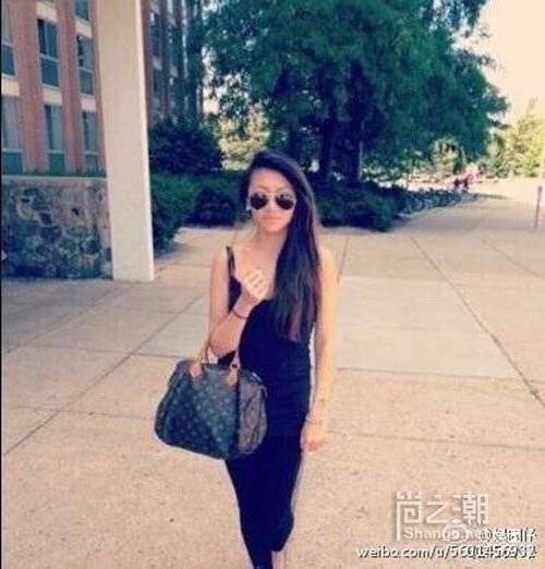 >郑恺女友程晓玥身份背景曝光 与杨幂唐嫣合影亲密