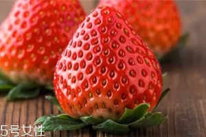 草莓为什么是完美水果？吃草莓不发胖