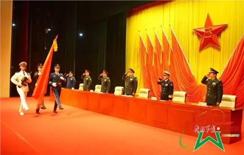 东部战区司令员刘粤军谈联合作战指挥能力建设