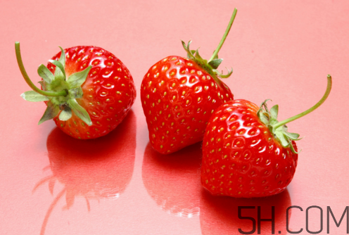 经期吃草莓要注意什么？草莓可以放冰箱几天？