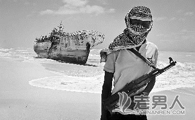 江苏9人自称索马里海盗盘踞长江口劫船