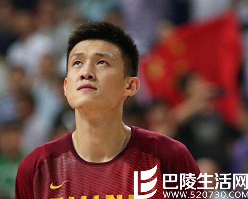 中国男篮队长周鹏 他是战士更是理想父亲