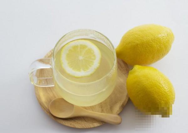 柠檬洗脸多久一次  告诉你正确的做法