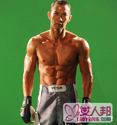 明星的肌肉图片欣赏 盘点中国4大肌肉男星的性感身材