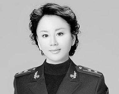 冯琳政协委员 央视女主播冯琳辞任政协委员 辞职原因是什么