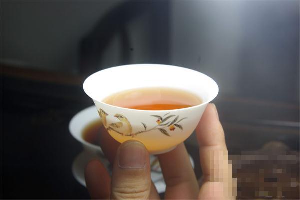 铁观音是红茶还是绿茶 绿茶有哪些品种？推荐分类
