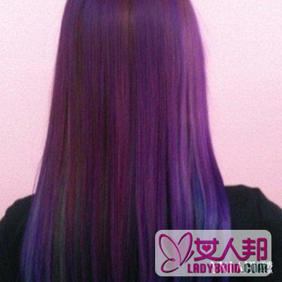 浅葡萄紫头发图片女欣赏 示范另类味道发型打理